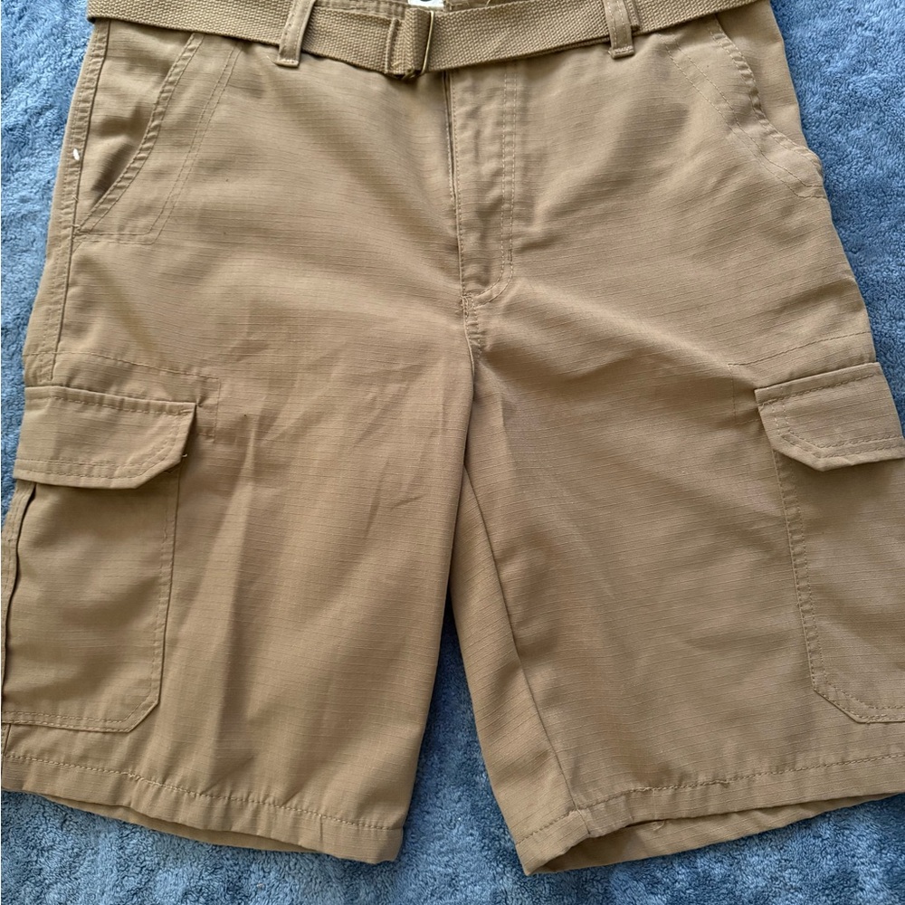 Tan Cargo Shorts with Sturdy Cotton Twill
